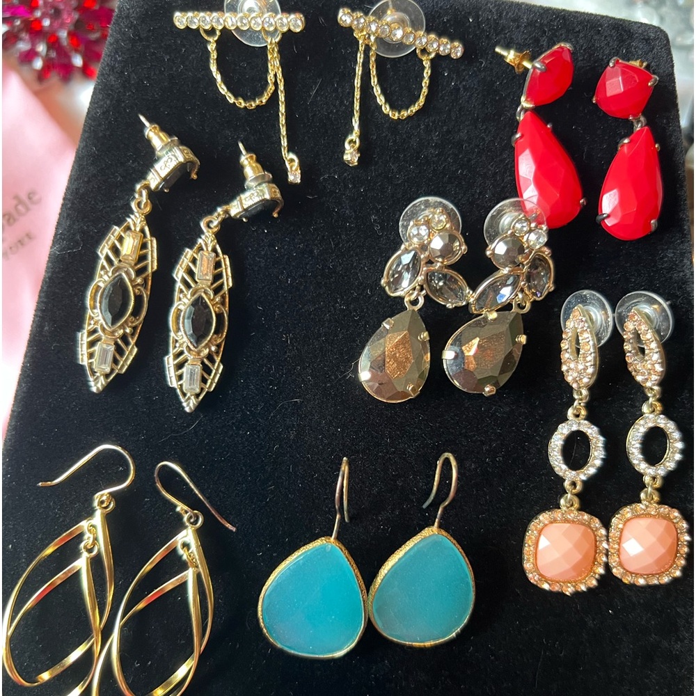 Costume Jewelry 7 pairs of gold toned pierced earrings